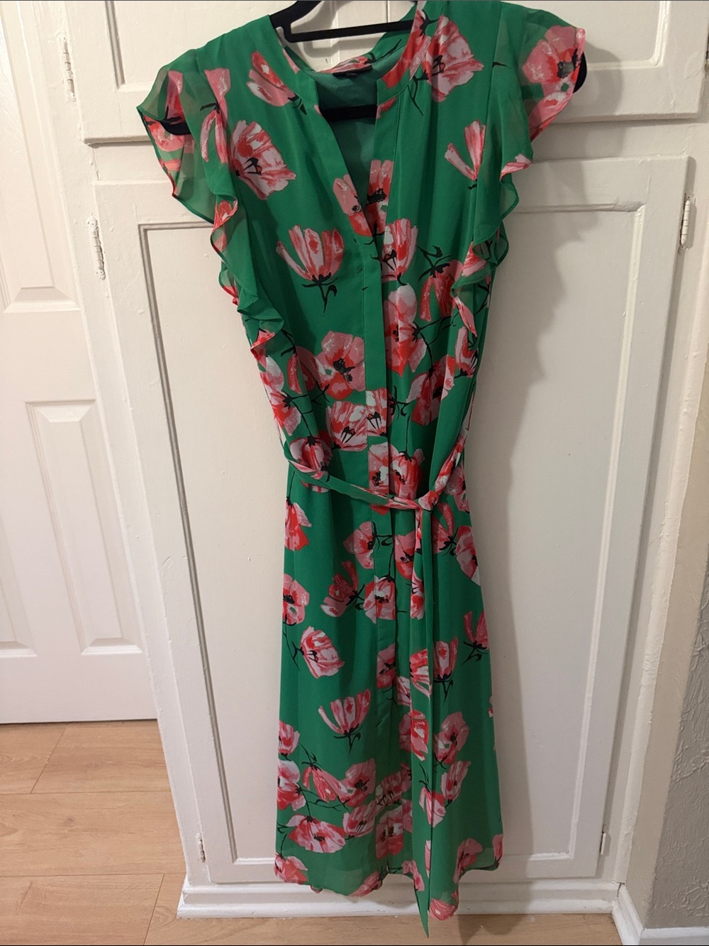 Green Floral Tie-Waist Midi Dress